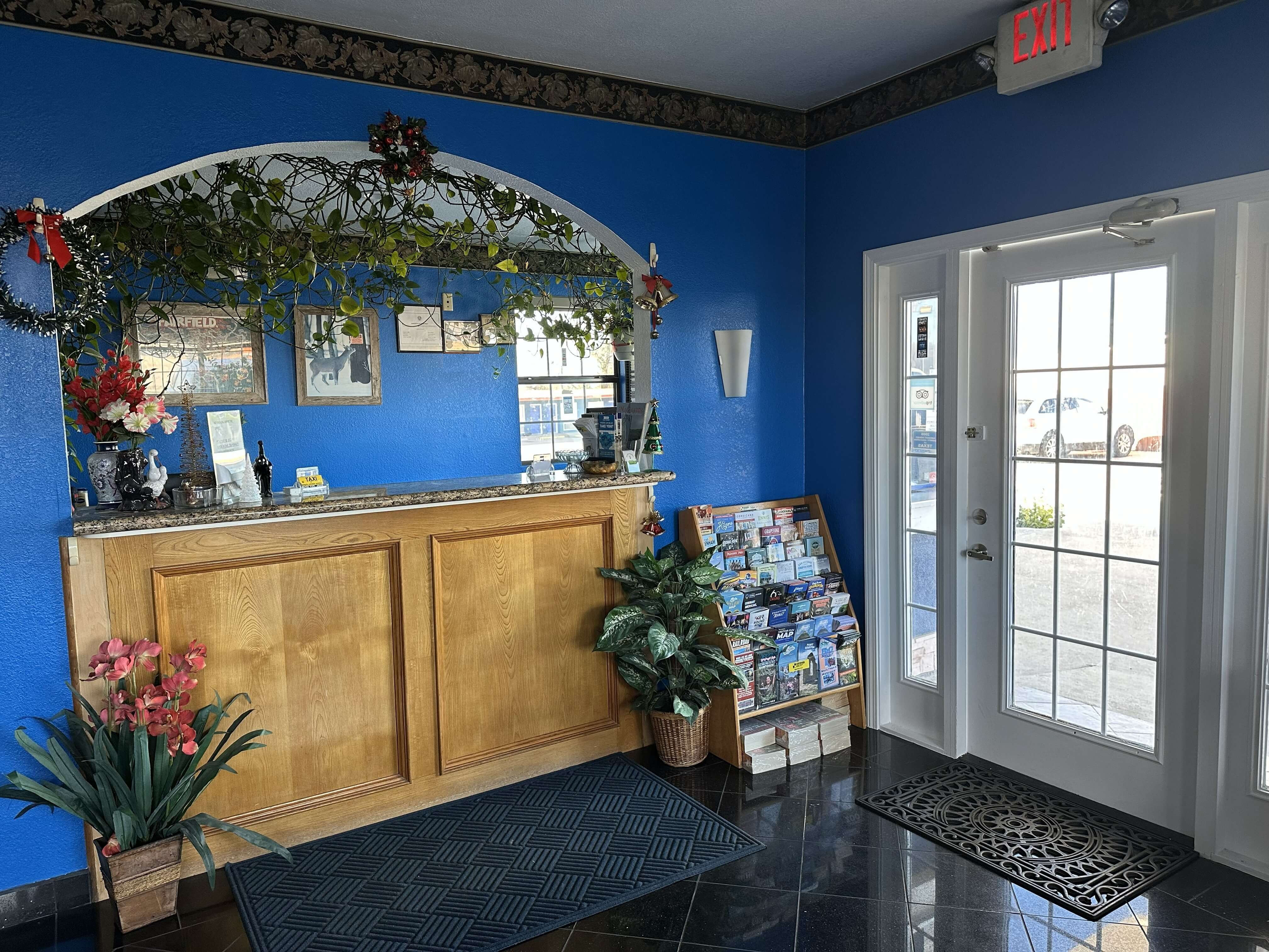 Apollo Lodge & RV Park – photo 5 of 6